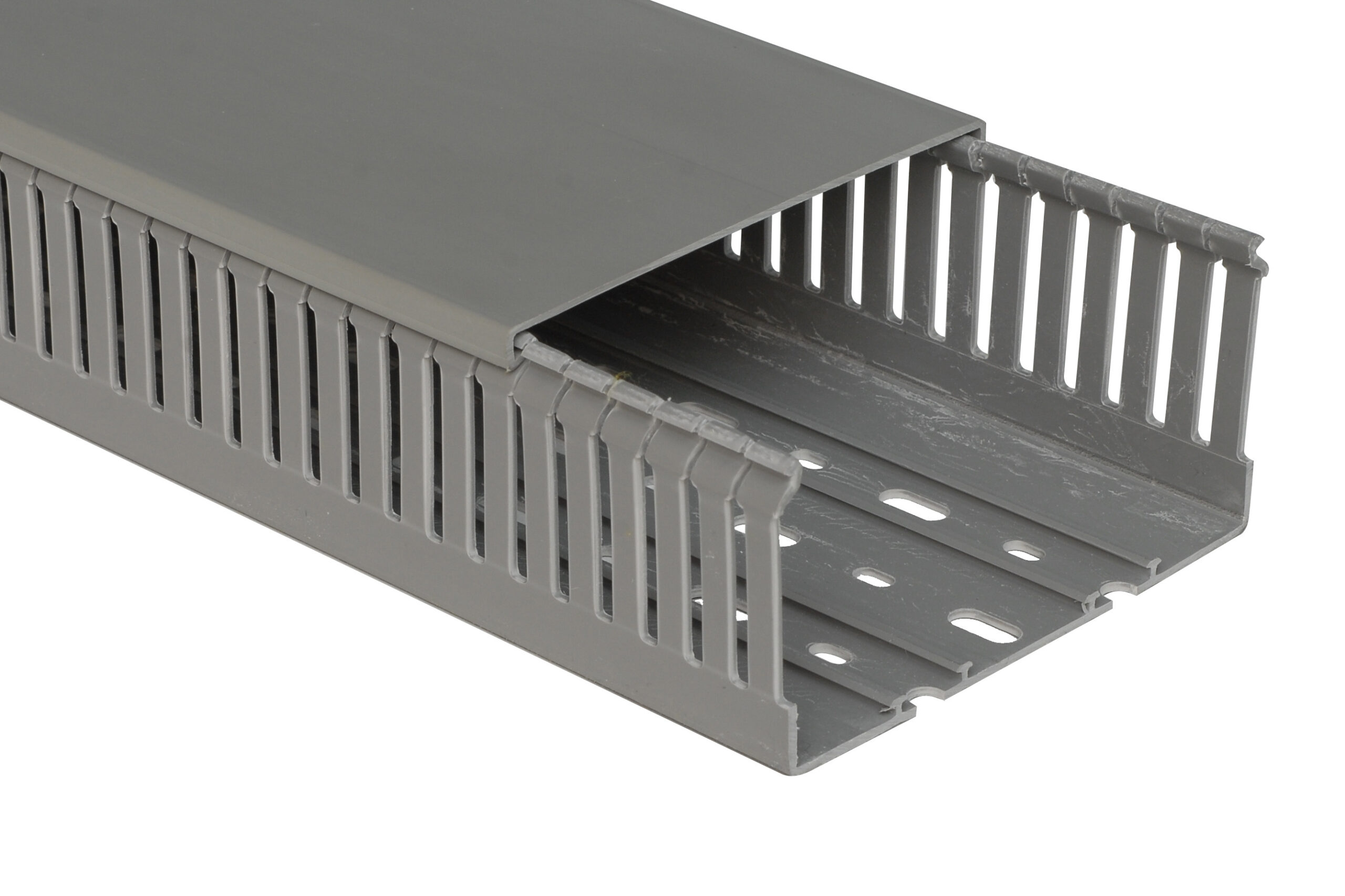 Goulotte pvc type E à Fentes 6-4 – 60x60mm – E94